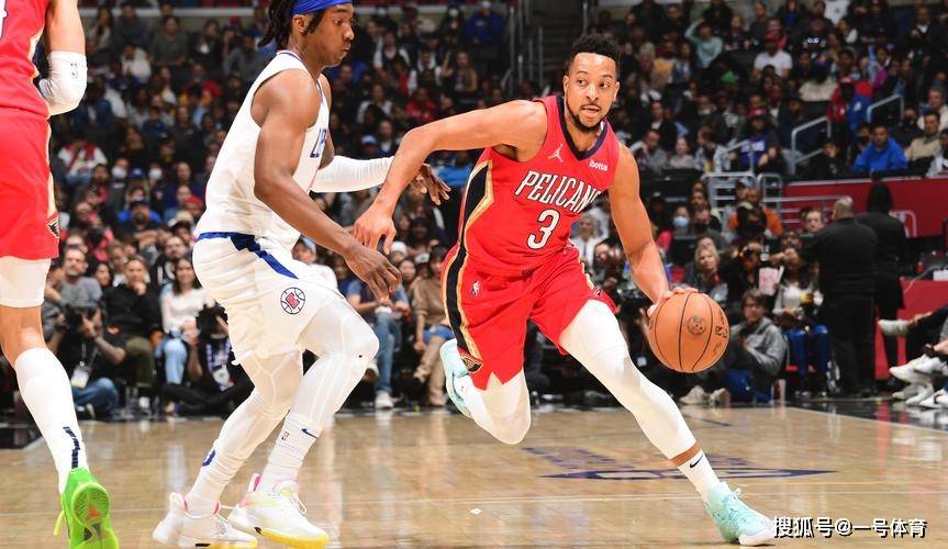 转折点！金州勇士外线爆发，NBA季后赛国际比赛日攻防权衡，球迷炸锅，轮换策略成焦点的简单介绍