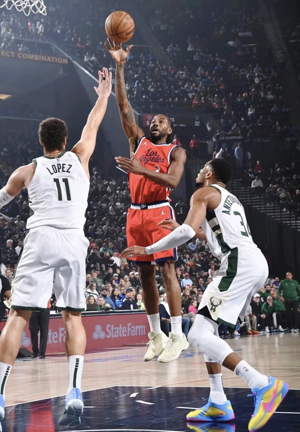 关于集结日突围战来临；密尔沃基雄鹿围绕NBA常规赛刷新队史纪录；管理层满意；资深球员宣示担当的信息